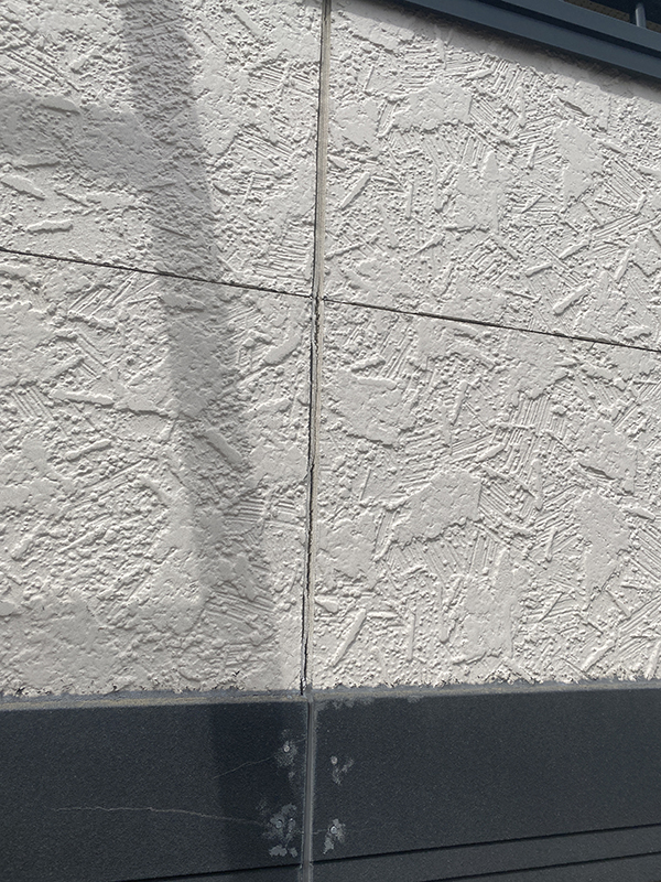 外壁の状態をセルフチェック